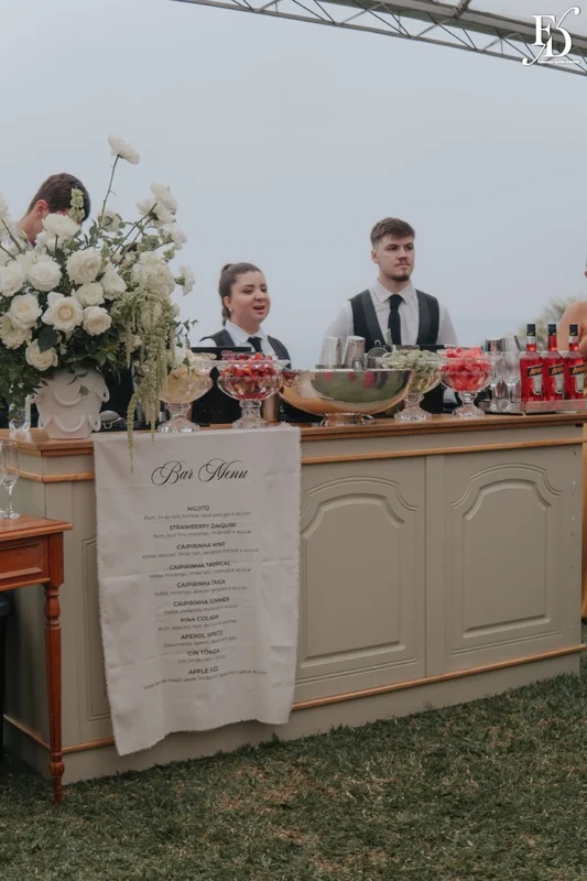 recepção no espaço paraíso em porto alegre viamão alvorada recepção externa decoração europeia cloud dancer european stylling bar