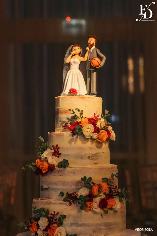 casamento com cerimônia na igreja nossa senhora da conceição igreja matriz de são leopoldo e festa no espaço tao em novo hamburgo com decoração outonal em tons terrosos marsala laranja e amarelo num projeto luxuoso sofisticado e elegante por fernanda dutra cerimonialista em porto alegre por life eventos especiais