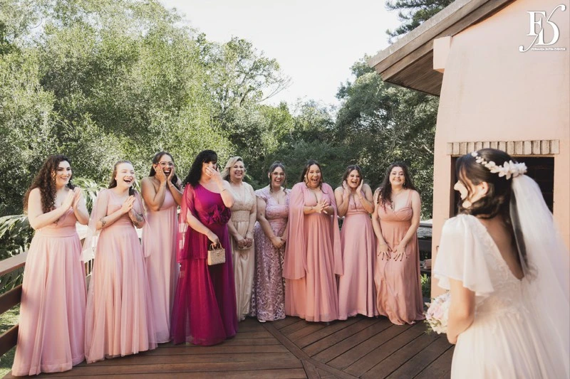 casamento boho chique wedding realizado na casa na chácara em porto alegre com decoração em rosé e marsala por life eventos especiais assessoria e cerimonial de casamento em porto alegre first look