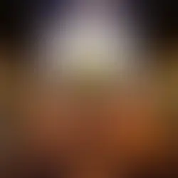 Festa de 15 anos de Isabella Marona no Party Room, em Porto Alegre. Organização, decoração e cerimonial pela Life Eventos Especiais. Celebração moderna, sofisticada e encantadora.