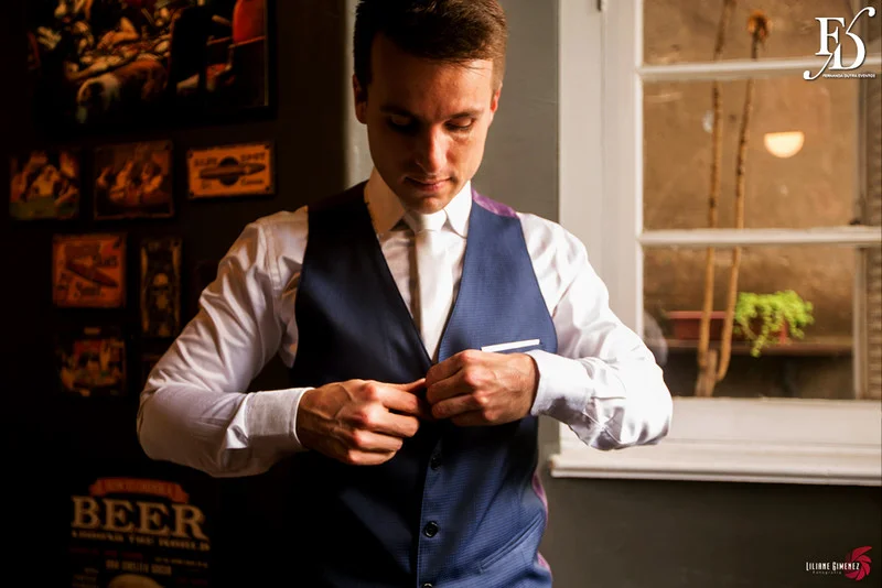 casamento com cerimônia na igreja santa teresinha da josé bonifácio em porto alegre e santissimo sacramento e recepção no salão dos espelhos do clube do comércio na andradas por life eventos especiais com decoração elegante sofisticada e luxuosa em porto alegre assessoria e cerimonial de eventos