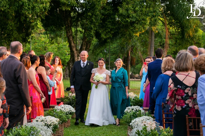 casamento a beira do rio guaiba em porto alegre no clube veleiros do sul com decoração botânica greenery sofisticada moderna e elegante por life eventos especiais assessoria e cerimonial de casamento em porto alegre casamentos de luxo