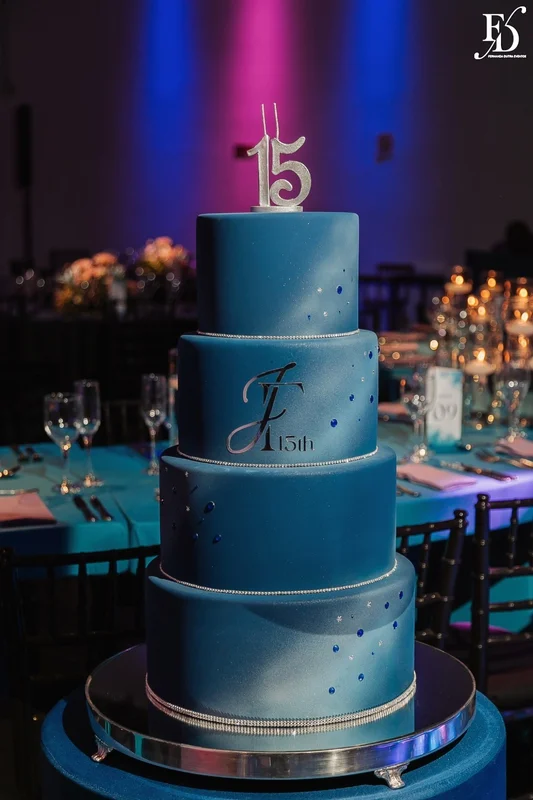 festa de 15 anos porto alegre na casa vetro com tema de aurora boreal