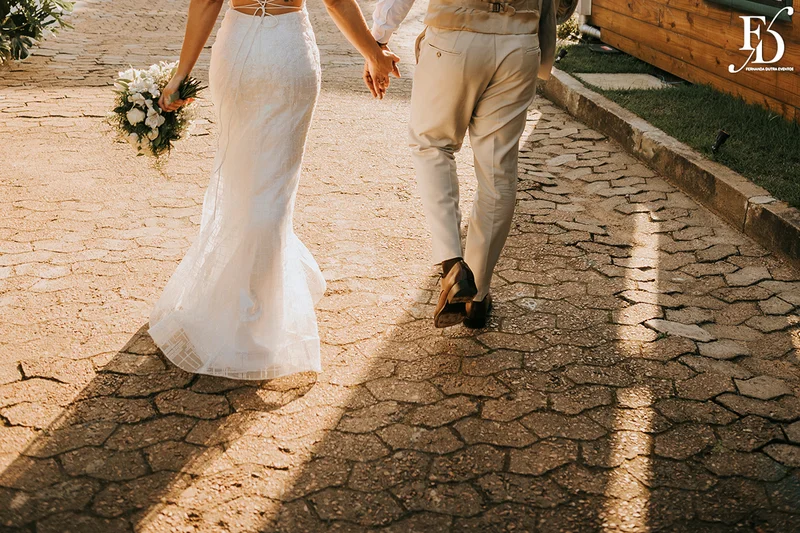 casamento realizado com almoço no le bistrot gourmet em porto alegre e após o almoço celebração de casamento no eat kitchen embarcadero com uma vista fantástica do rio guaíba um por-do-sol de cinema por life eventos especiais