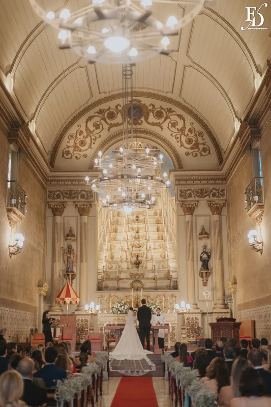 casamento igreja basílica nossa senhora das dores noivos no altar