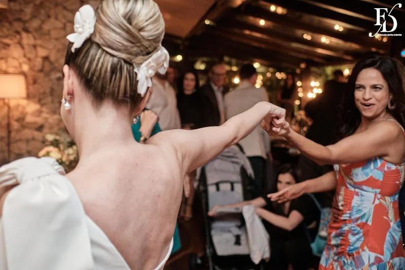 casamento mini-wedding realizado no Le Bistrot Gourmet em Porto Alegre com projeto de decoração delicado, romântico e elegante em tons pastéis