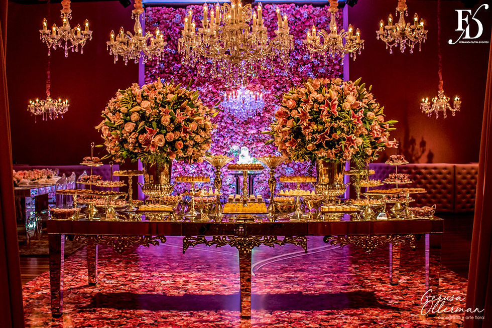 casamento com cerimônia na basílica nossa senhora das dores em porto alegre e festa na casa vetro com decoração luxuosa sofisticada exuberante em tons de rosa com parede de flores com organização projeto e cerimonial de life eventos especiais cerimonialista de casamentos em porto alegre