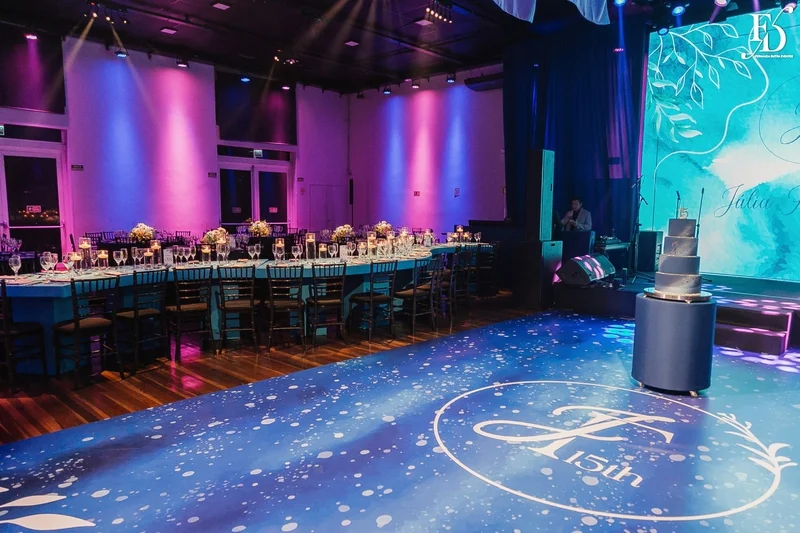 festa de 15 anos porto alegre na casa vetro com tema de aurora boreal