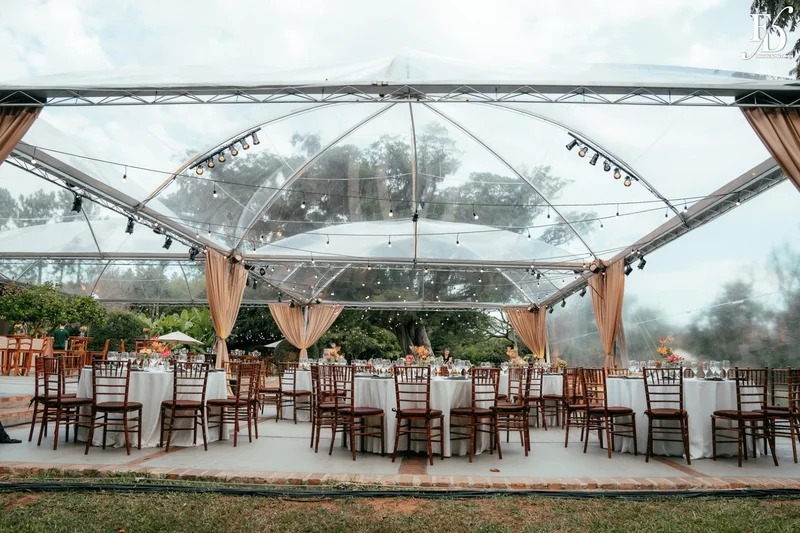 casamento realizado na alameda figueira em cachoeirinha com decoração vibrante boho elegante e sofisticada por life eventos especiais