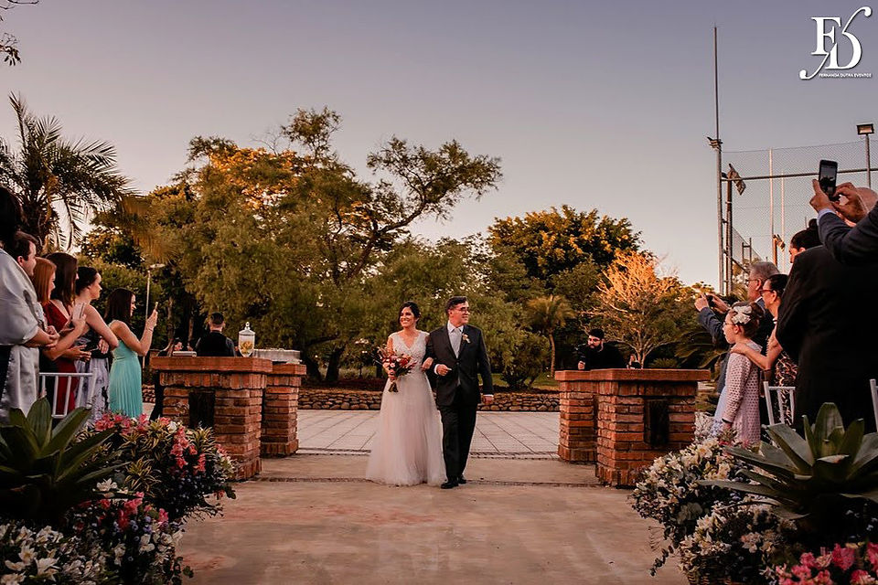 casamento diurno realizado em porto alegre no bardo house of moments destination wedding estilo europeu decoração botânica boho chic casamento ecológico sustentável por life eventos especiais cerimonialistas de casamento em porto alegre