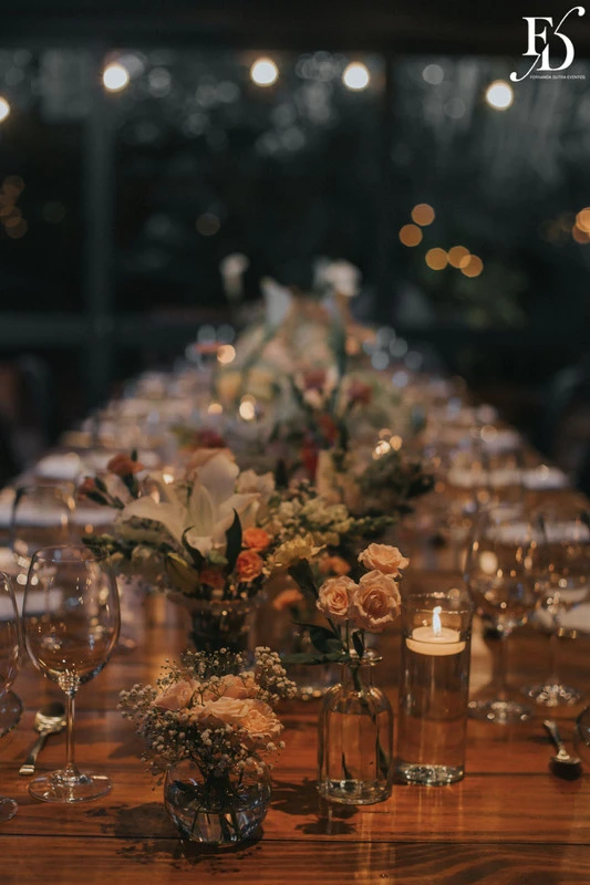 nano wedding elegante no Le Bistrot Gourmet com decoração old money estilo vintage