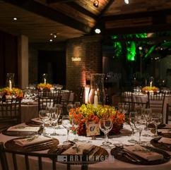 casamento com cerimônia e recepção no salão magnólia do di basi casa de festas em porto alegre cerimônia externa no deck decoração boho rústico chique em tons de laranja vermelhe e amarelo tons terrosos por life eventos especiais cerimonialista para casamento em porto alegre