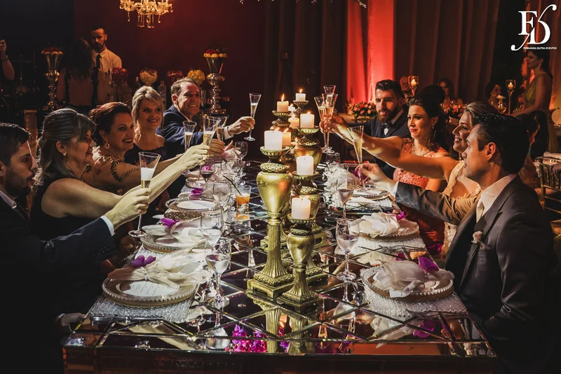 casamento com cerimônia no salão da casa vetro em porto alegre com decoração sofisticada luxuosa requintada com inspiração francesa por life eventos especiais cerimonialista em porto alegre especializada em casamento