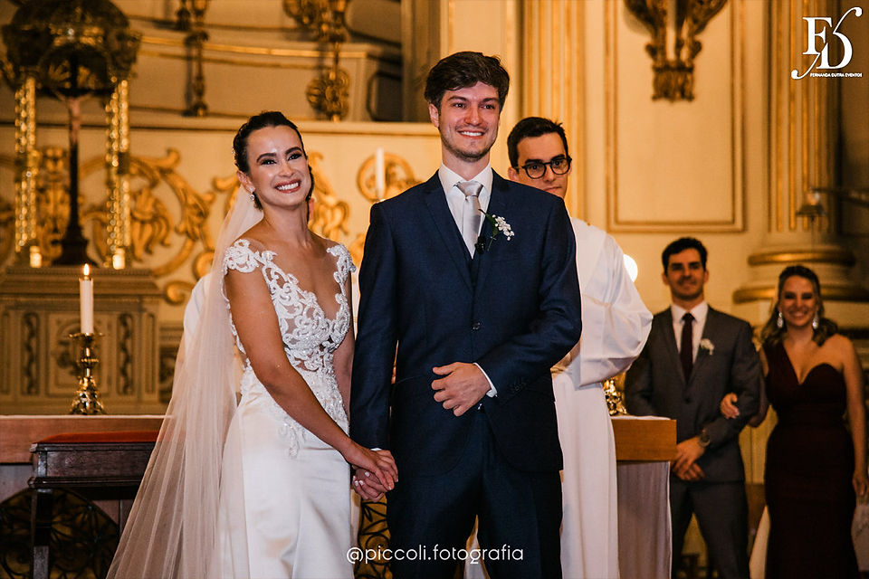 casamento com cerimônia na igreja nossa senhora das dores em porto alegre e festa no foyer do grêmio náutico união por life eventos especiais cerimonialista de casamento em porto alegre assessoria e cerimonial organização de casamentos