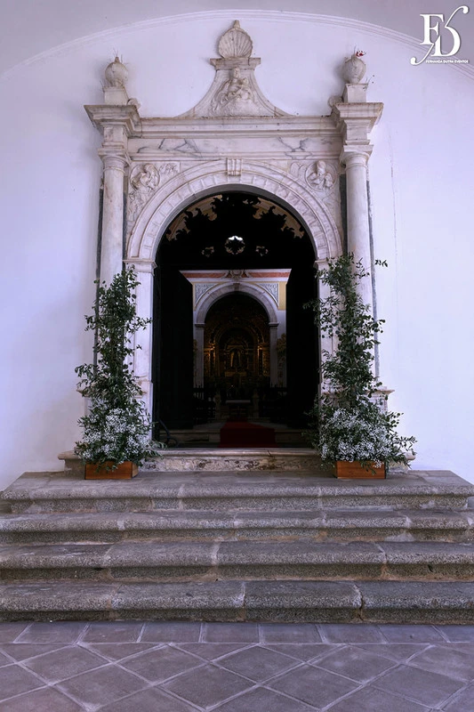 casamento realizado no convento do espinheiro em evora, portugal, organizado por life eventos especiais destination wedding portugal elopement wedding casamento religioso em portugal casamento de brasileiros em portugal