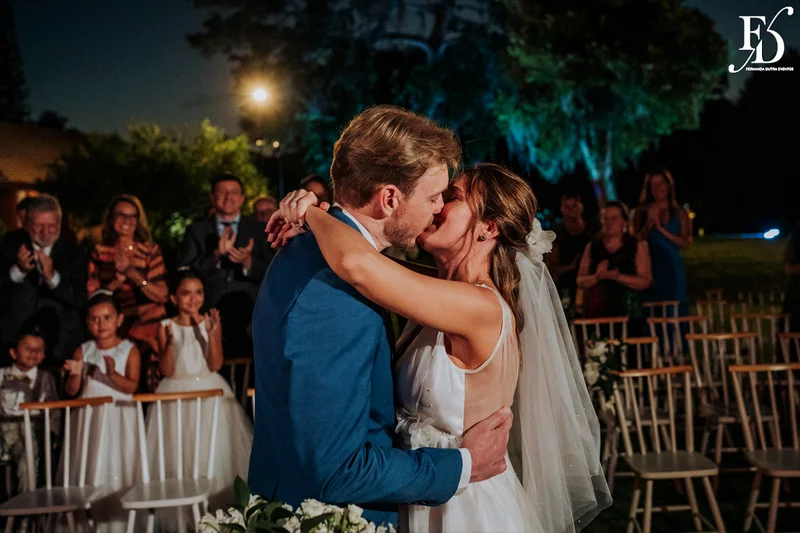 casamento realizado na casa na chácara em porto alegre mini-wedding intimista para 40 convidados com decoração clássica e elegante em branco e verde por life eventos especiais cerimonialistas em porto alegre