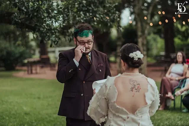 casamento organizado por life eventos especiais na estância das oliveiras em viamão com decoração campeira rústica e minimalista para um casal autêntico e cheio de personalidade
