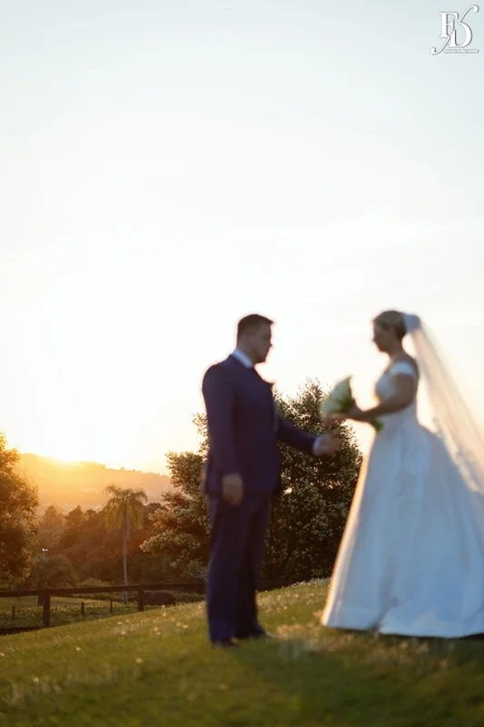 casamento no espaço paraíso em porto alegre com cerimônia ao ar livre no por do sol