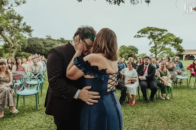 casamento organizado por life eventos especiais na estância das oliveiras em viamão com decoração campeira rústica e minimalista para um casal autêntico e cheio de personalidade