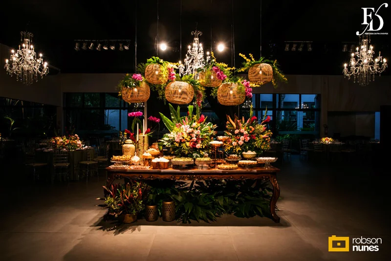 festa de formatura em enfermagem pela pucrs no party room em porto com projeto de decoração estilo boho chic desenvolvido por fernanda dutra cerimonialista organizadora de eventos em porto alegre life eventos especiais