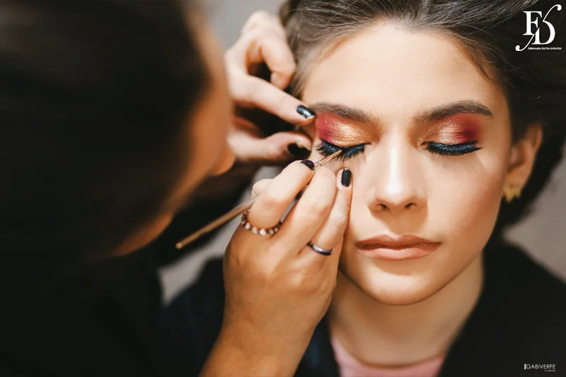 festa de aniversário de 15 anos em porto alegre realizada no foyer em grêmio náutico união gnu com decoração linda e moderna por life eventos especiais cerimonialista em porto alegre