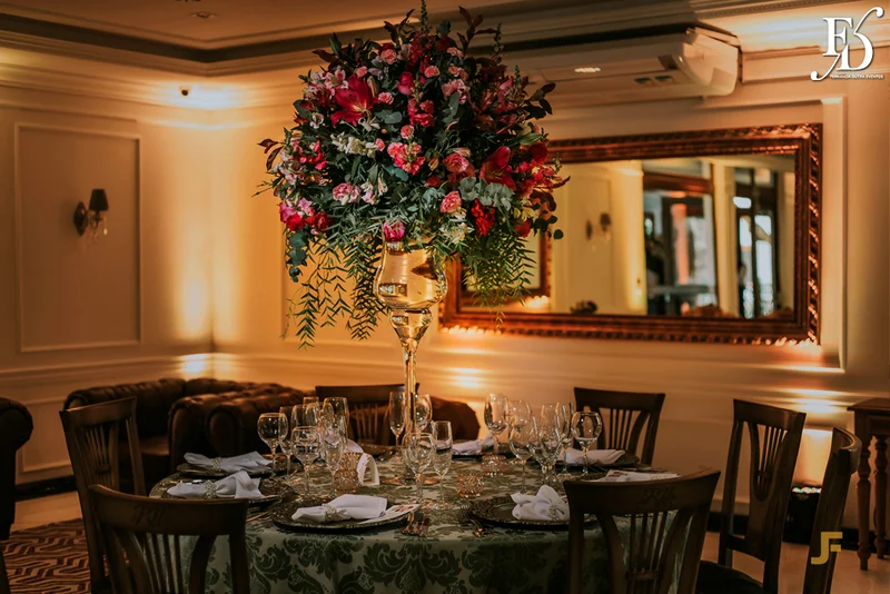 casamento para 80 pessoas mini-weeding destination wedding em gramado com organização e cerimonial de fernanda dutra da life eventos especiais com cerimonia na Igreja São Pedro de Gramado Serra Gaúcha e recepção no Hotel Ritta Hoppner