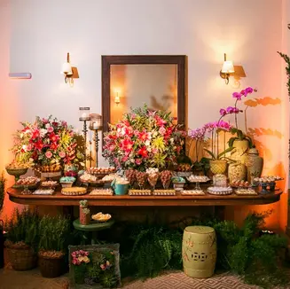 Destination wedding nos Vinhedos Gaúchos: Ana Clara e Bruno, do Rio de Janeiro, celebraram sua união na Mamma Gemma Trattoria, em Bento Gonçalves, com cerimônia ao ar livre e recepção elegante coordenada pela Life Eventos Especiais.