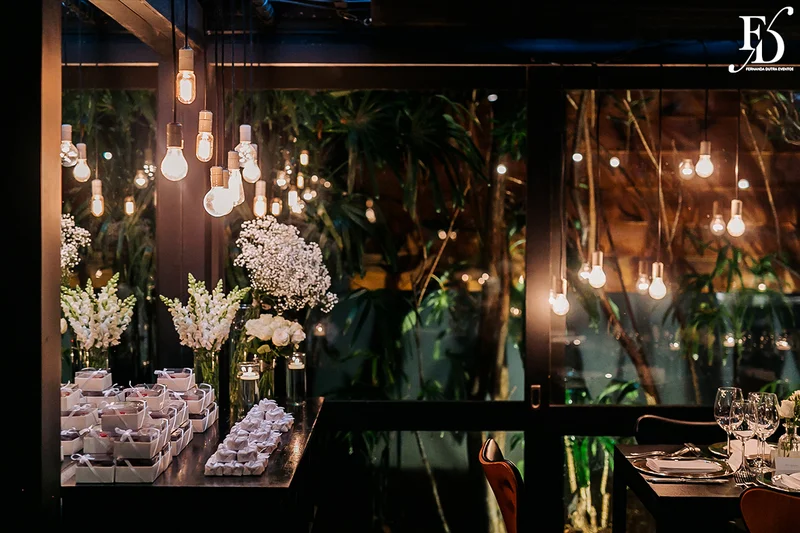 casamento mini-wedding 30 convidados porto alegre decoração clássica elegante verde branco prata le bistrot gourmet life eventos especiais