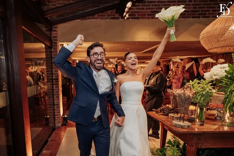 casamento no alto da capela em porto alegre com decoração elegante sofisticada delicada em verde e branco por life eventos especiais 