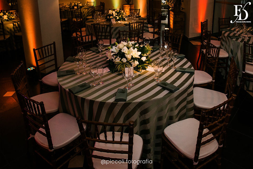 casamento com cerimônia na igreja nossa senhora das dores em porto alegre e festa no foyer do grêmio náutico união por life eventos especiais cerimonialista de casamento em porto alegre assessoria e cerimonial organização de casamentos