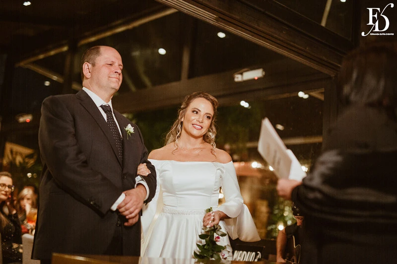 mini-wedding sofisticado e elegante realizado no le bistrot gourmet casamento com 30 convidados luxuoso por life eventos especiais cerimonial e organização de casamento em porto alegre