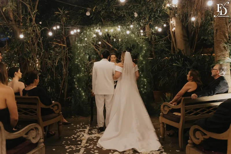 noivas Ivana e Cristiane no Le Bistrot Gourmet casamento LGBT Porto Alegre