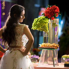 festa de 15 anos realizada na sogipa em porto alegre nos salões deck e turner com decoração moderna e colorida em coral roxo e verde para uma jovem cheia de personalidade por life eventos especiais organização de festa de 15 anos em porto alegre