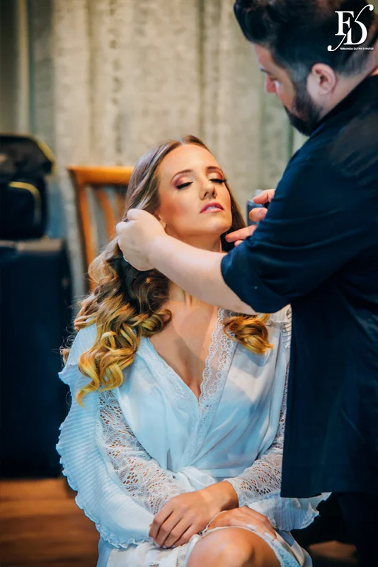 casamento para 80 pessoas mini-weeding destination wedding em gramado com organização e cerimonial de fernanda dutra da life eventos especiais com cerimonia na Igreja São Pedro de Gramado Serra Gaúcha e recepção no Hotel Ritta Hoppner
