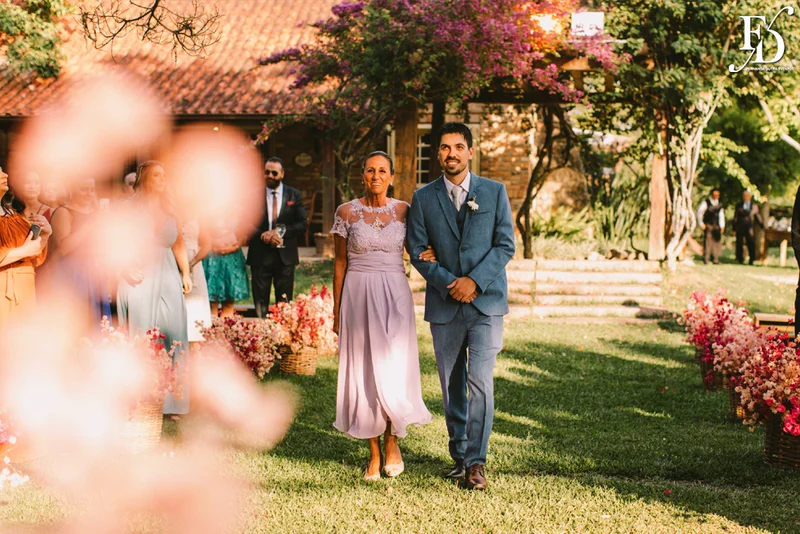 casamento no campo na querência ao ar livre em porto alegre no alto da capela cerimônia e recepção com decoração simples rústico boho-chic por life eventos especiais assessoria para noivas e casamentos em porto alegre