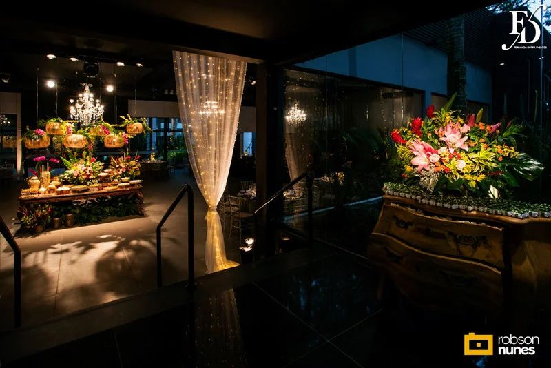 festa de formatura em enfermagem pela pucrs no party room em porto com projeto de decoração estilo boho chic desenvolvido por fernanda dutra cerimonialista organizadora de eventos em porto alegre life eventos especiais