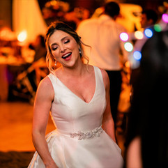 casamento com cerimônia ao ar livre em Porto Alegre realizado na Casa da Figueira, com decoração em tons de azul royal, estilo boho-chic, com toques botânicos, por Life Eventos Especiais - Fernanda Dutra e Ittalo Reis cerimonialistas em Porto Alegre