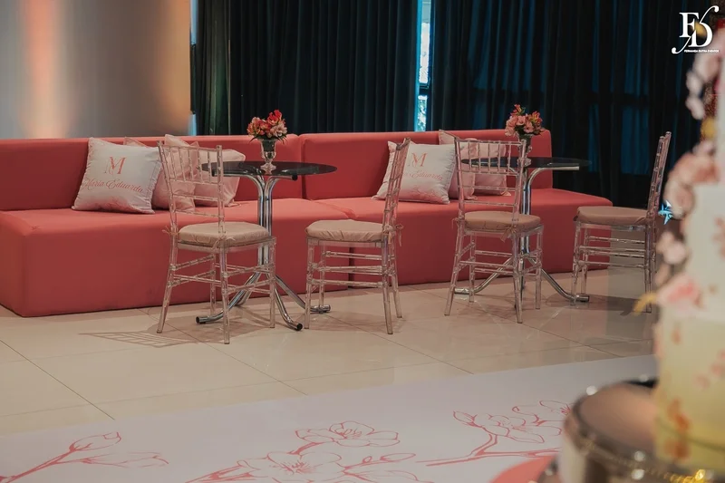 pista de dança e lounge festa de 15 anos na praça dos fundadores do grêmio náutico união GNU