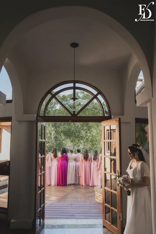 casamento boho chique wedding realizado na casa na chácara em porto alegre com decoração em rosé e marsala por life eventos especiais assessoria e cerimonial de casamento em porto alegre first look