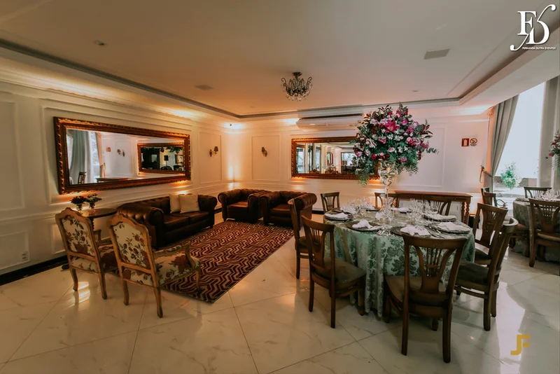 casamento para 80 pessoas mini-weeding destination wedding em gramado com organização e cerimonial de fernanda dutra da life eventos especiais com cerimonia na Igreja São Pedro de Gramado Serra Gaúcha e recepção no Hotel Ritta Hoppner