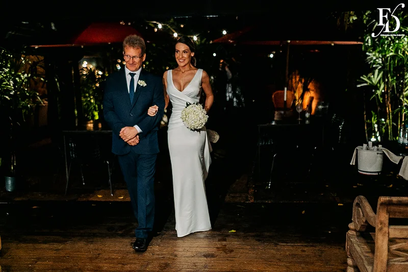 casamento mini-wedding 30 convidados porto alegre decoração clássica elegante verde branco prata le bistrot gourmet life eventos especiais