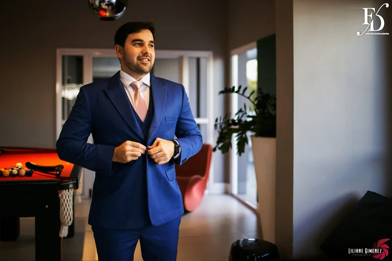 casamento realizado no sítio da figueira em porto alegre numa noite fria de inverno com decoração rústico delicada botânica organização e cerimonial de life eventos especiais cerimonialista para casamentos em porto alegre