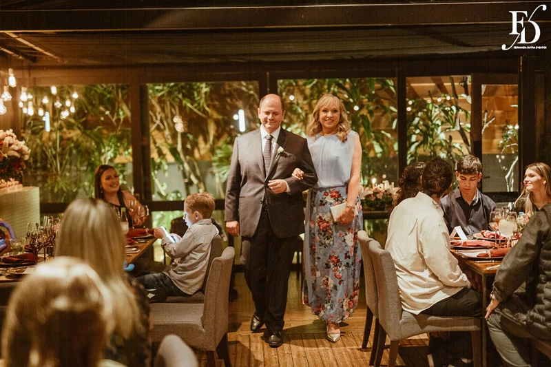 mini-wedding sofisticado e elegante realizado no le bistrot gourmet casamento com 30 convidados luxuoso por life eventos especiais cerimonial e organização de casamento em porto alegre