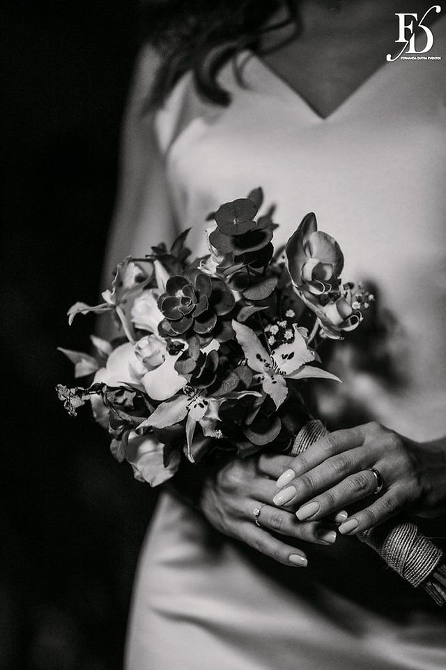 Celebre o seu mini-wedding ou casamento civil com sofisticação no Le Bistrot Gourmet em Porto Alegre. A Life Eventos Especiais oferece uma decoração elegante, clássica e clean para tornar o seu dia inesquecível. Entre em contato conosco agora e reserve a sua data.