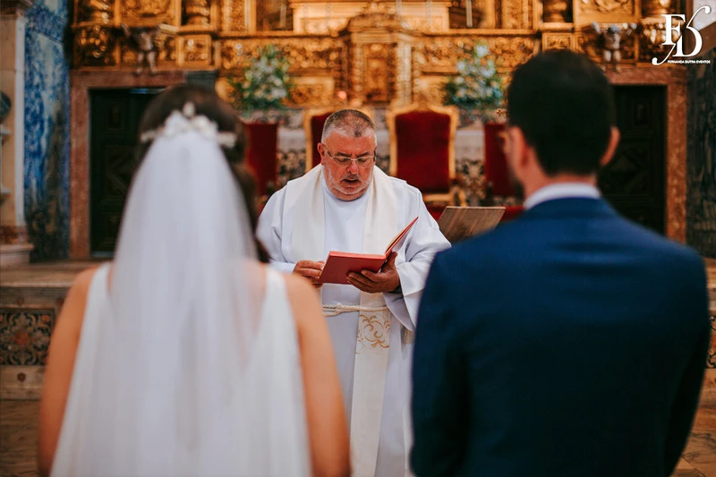 casamento realizado no convento do espinheiro em evora, portugal, organizado por life eventos especiais destination wedding portugal elopement wedding casamento religioso em portugal casamento de brasileiros em portugal