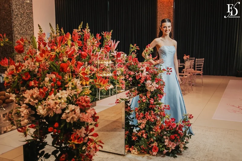 festa de 15 anos na praça dos fundadores do grêmio náutico união GNU