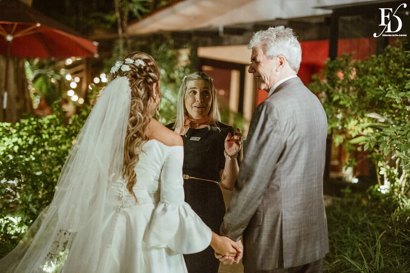 mini-wedding sofisticado e elegante realizado no le bistrot gourmet casamento com 30 convidados luxuoso por life eventos especiais cerimonial e organização de casamento em porto alegre