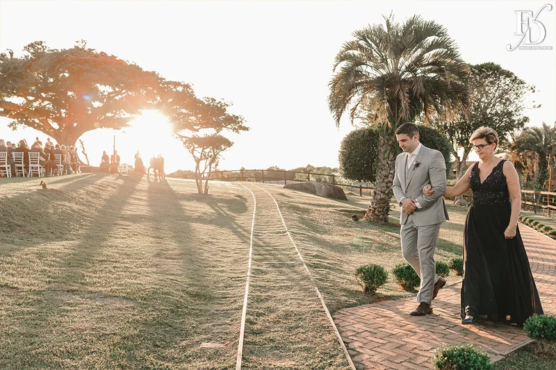 casamento no espaço paraíso entrada do noivo