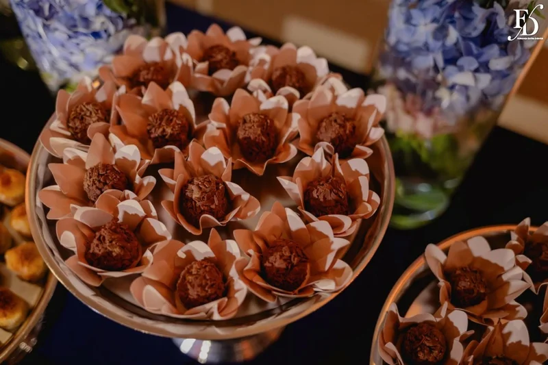 festa de formatura porto alegre publicidade e propaganda ipanema sports bubbles azul e prata por life eventos especiais