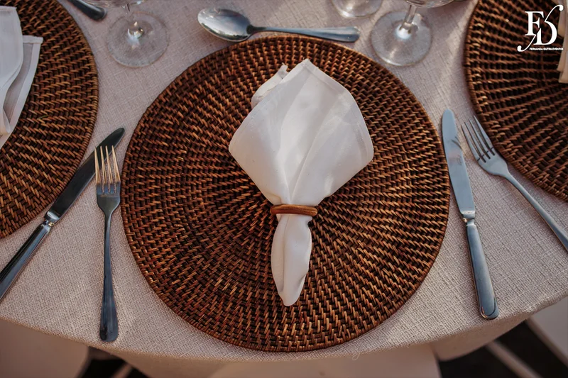 casamento realizado na casa na chácara em porto alegre mini-wedding intimista para 40 convidados com decoração clássica e elegante em branco e verde por life eventos especiais cerimonialistas em porto alegre